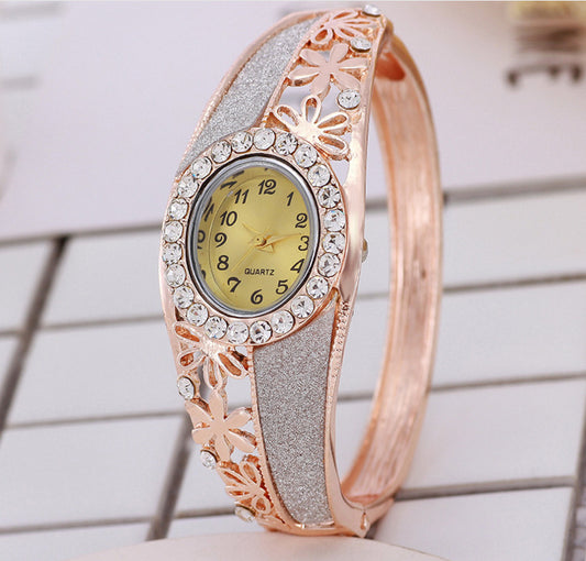 Fashion female student bracelet watch