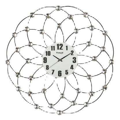 Individuality And Creativity Of Clocks And Watches When Inlaid With Diamonds